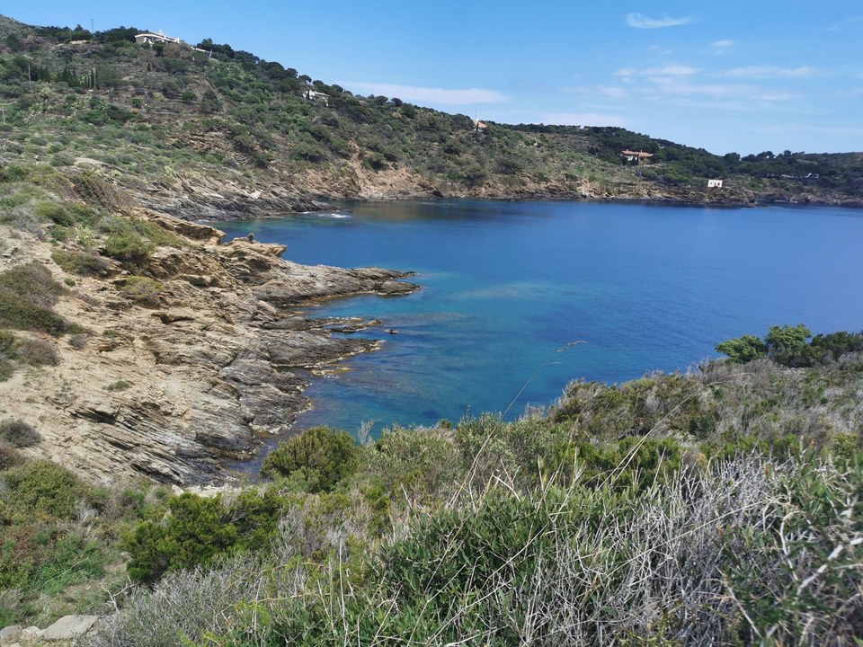 (E 12-Sentier Littoral/guide 2022) Plage du Troc/Banyuls-sur-mer - Plage de Peyrefite